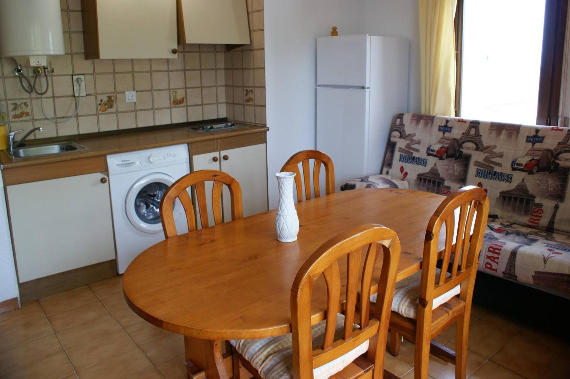 Apartamento En Roses Parking Y Piscina Comunitaria Экстерьер фото